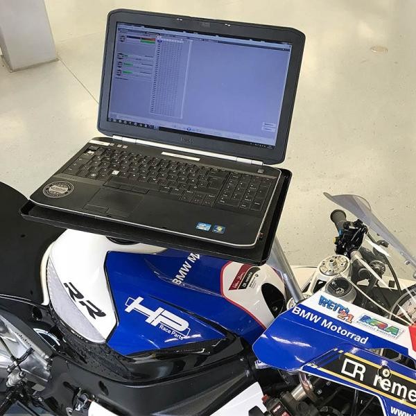 Alpha Racing Laptop-Support