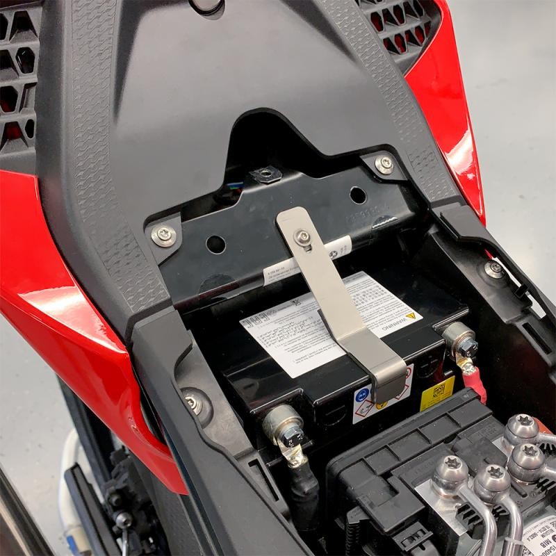 Alpha Racing Batteriehalter Set OEM Heckrahmen