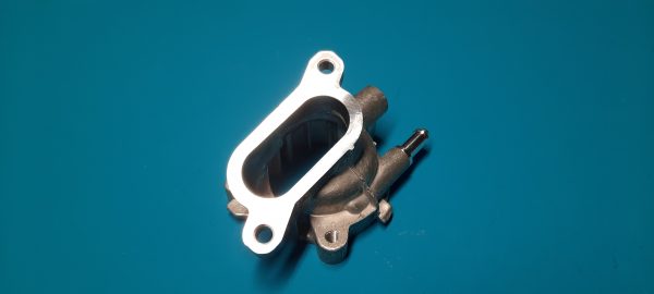 Thermostatgehäuse 2009-2018 Original 11537707492 Neu – Bild 2