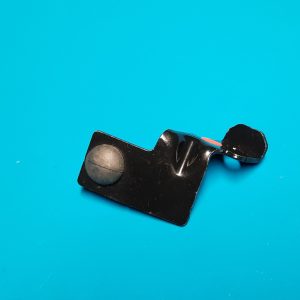 Halter Tankabdeckung links 2019- Original 46639443023