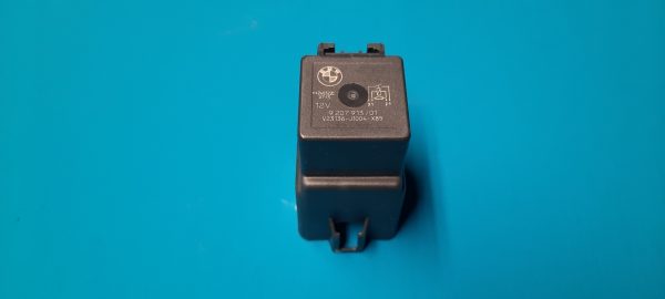 Relais wasserdicht schwarz 2019-2024 Original 61369207913 Neu