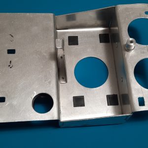Alpha Racing Batterieträger für Racing Höcker Carbon Monocoque BMW S1000RR 2015-2018