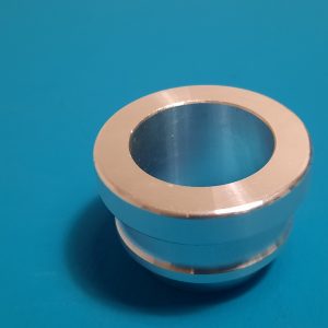BMW HP4 Race Alpha Racing Distanzhülse Distanzbuchse links, OZ Felge 20,6mm lang Neu