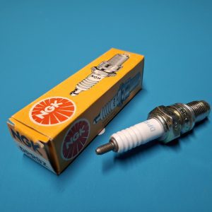 NGK DPR9Z Zündkerze Neu