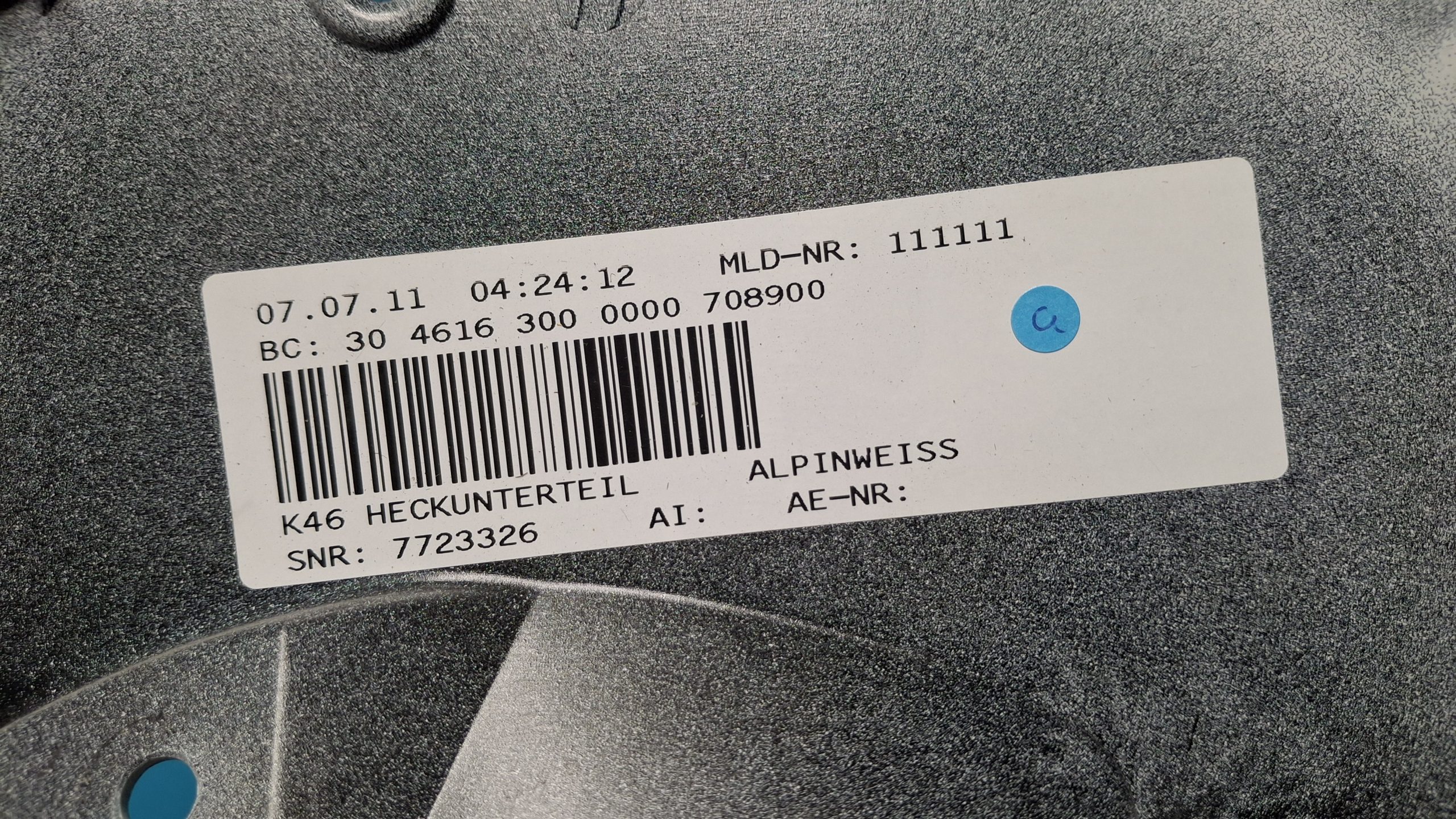 Heckverkleidung unten 2009-2011 Original 46627715967, 46627723326 – Bild 6