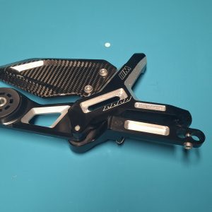 M Fußraste rechts 2021-2024, 77251540006