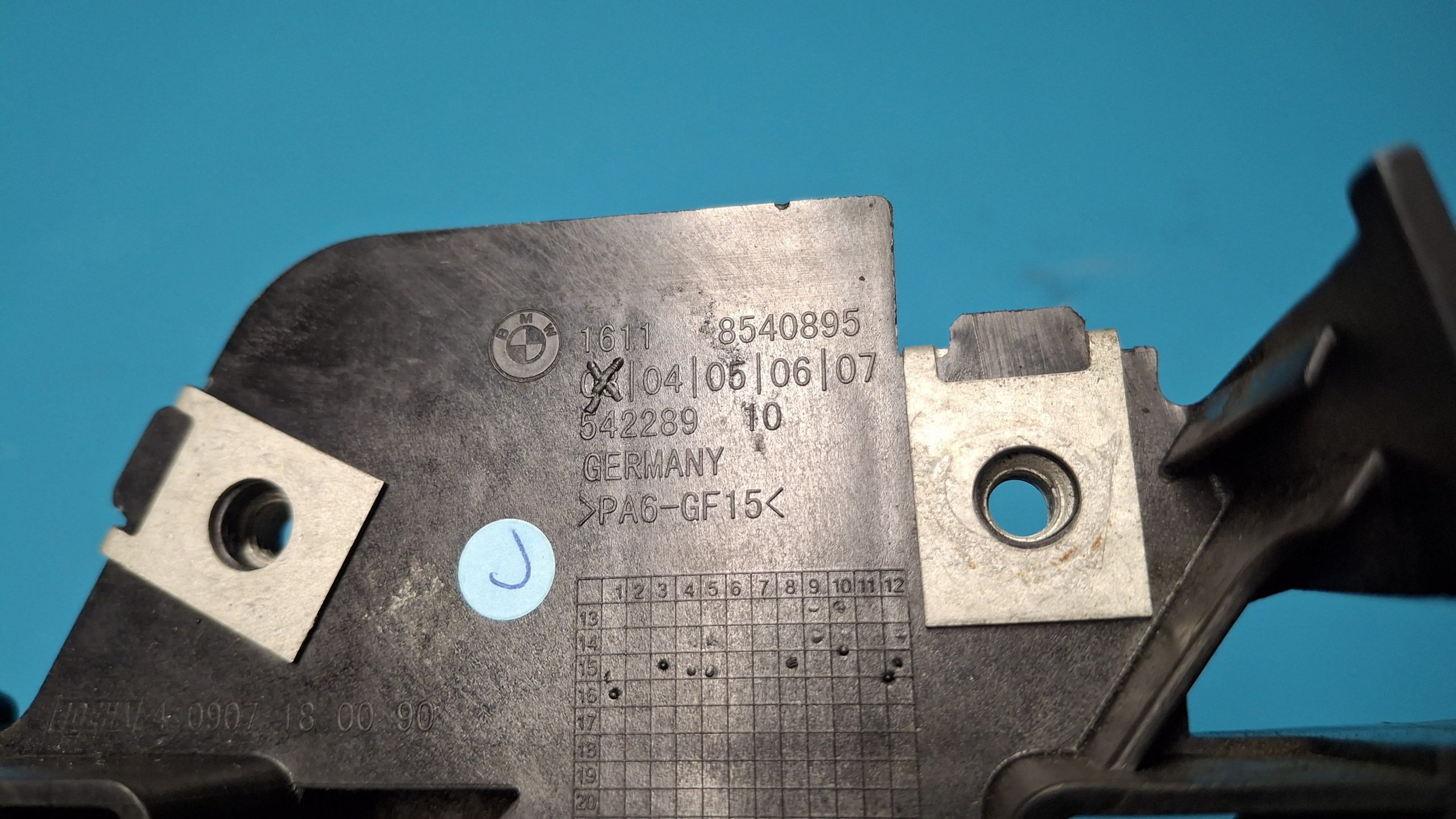 Tankhalter Haltebrücke Kraftstoffbehälter hinten 2015-2018 Original 16118540895 – Bild 3