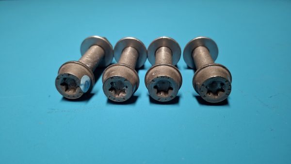 Heckrahmen Schrauben 2009-2018 Original 46517726490 – Bild 2