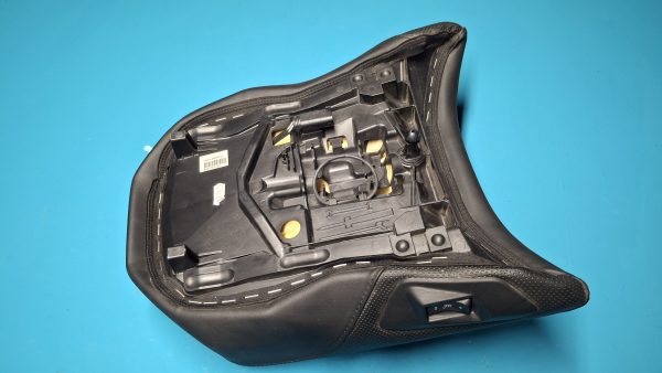 Soziussitz schwarz beheizt Original 52539457781 – Bild 6