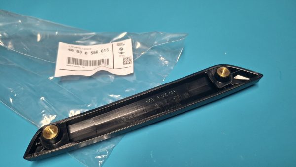Blende Windschild links Original 46638556013 Neu – Bild 2