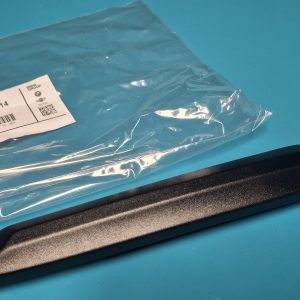 Blende Windschild rechts Original 46638556014 Neu