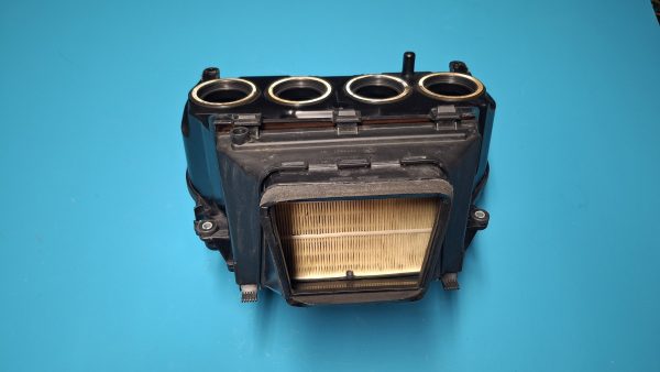 Airbox Ansauggeräuschdämpfer 2015-2018 Original 13718528973 – Bild 4