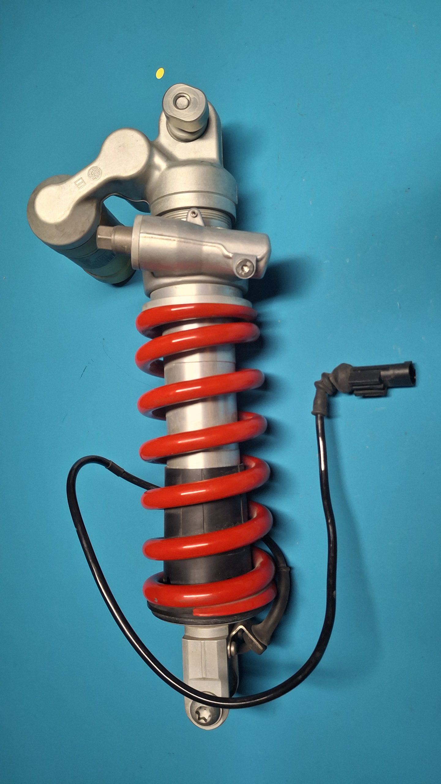 Federbein Stoßdämpfer 2015-2018 Original 8561412, 33548561412 – Bild 2