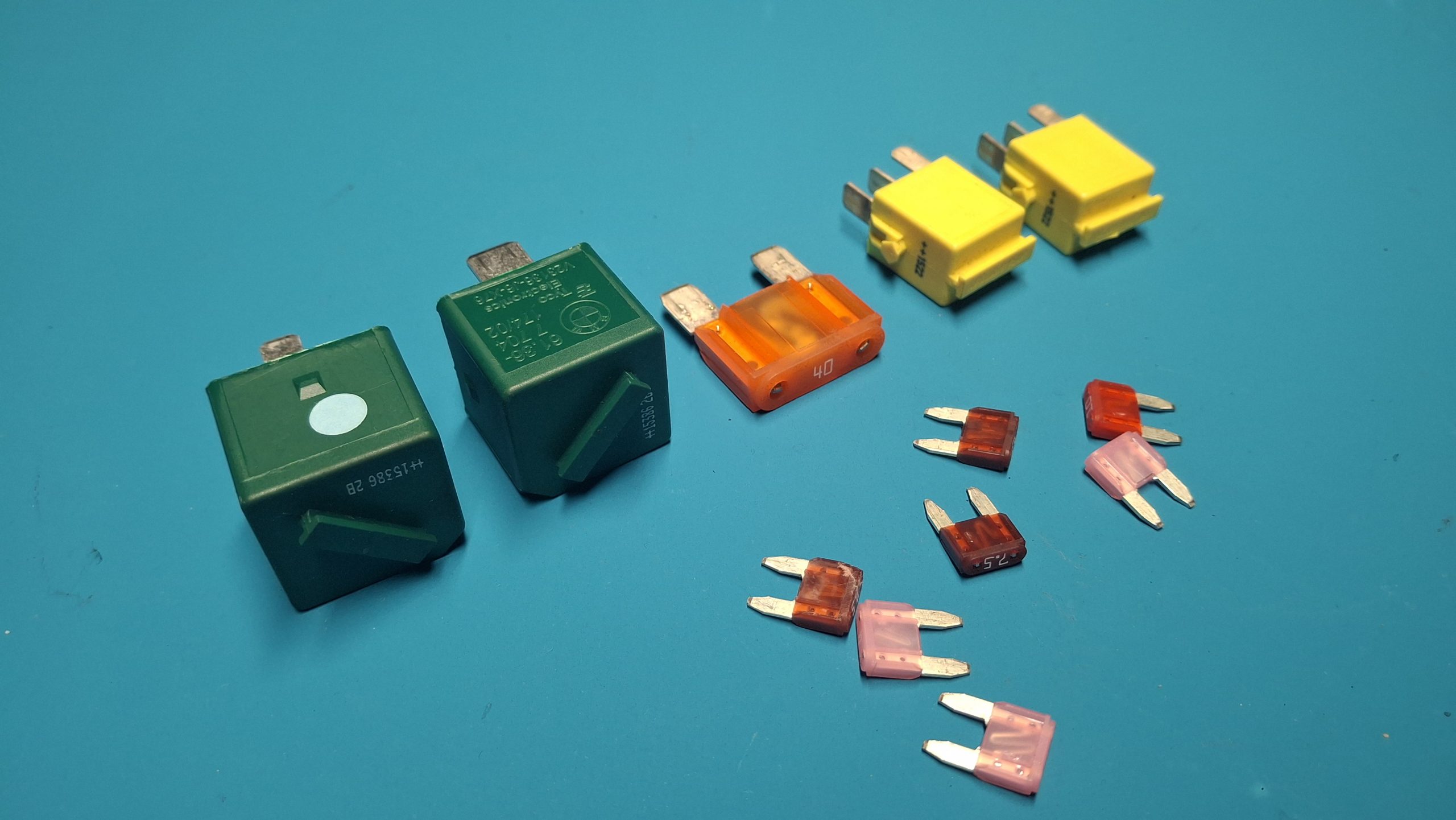 Original Sicherung Relais Minirelais Sicherungen 2009-2018, 61367704174, 61366902041, 61138367132