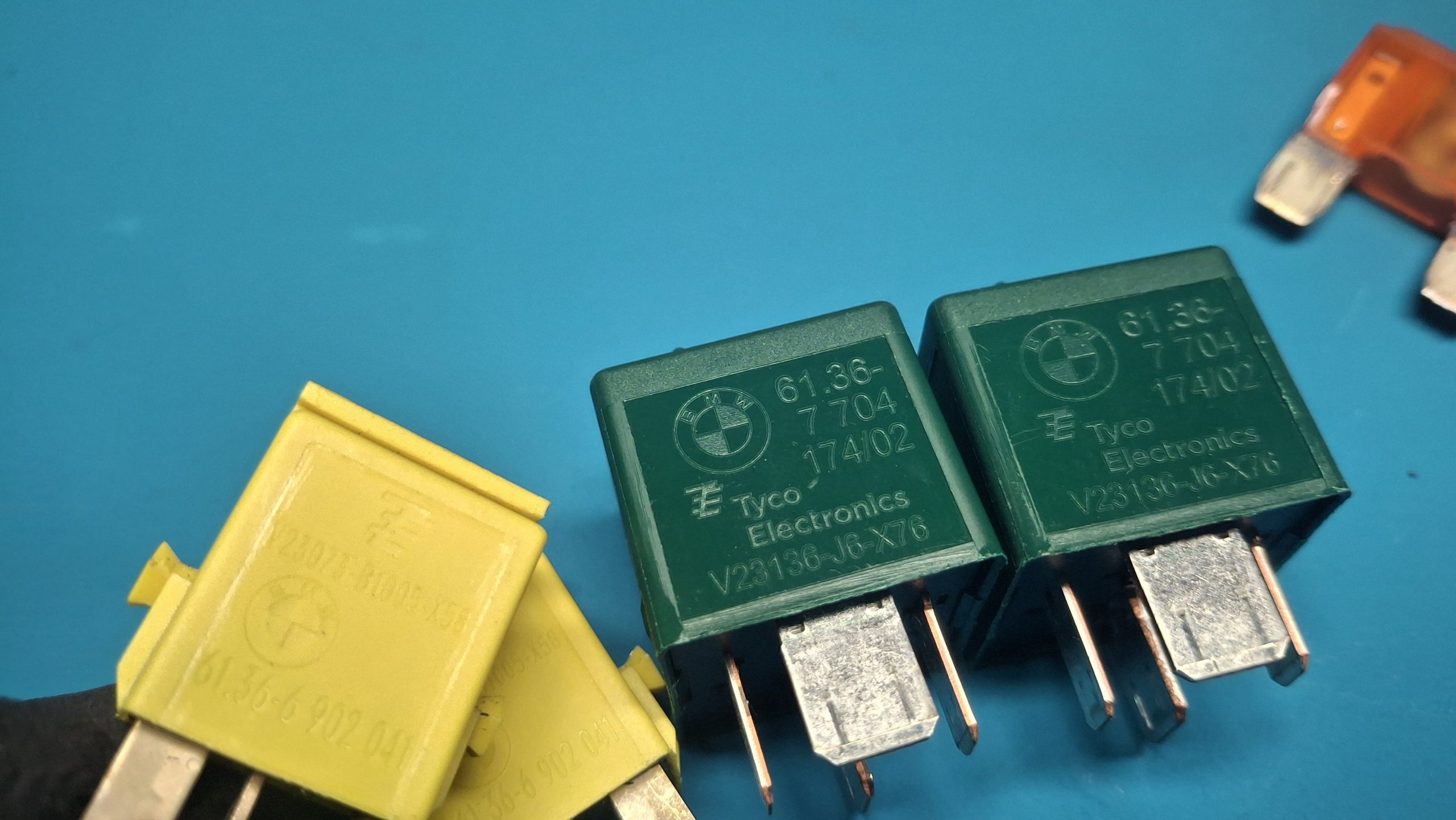 Original Sicherung Relais Minirelais Sicherungen 2009-2018, 61367704174, 61366902041, 61138367132 – Bild 3