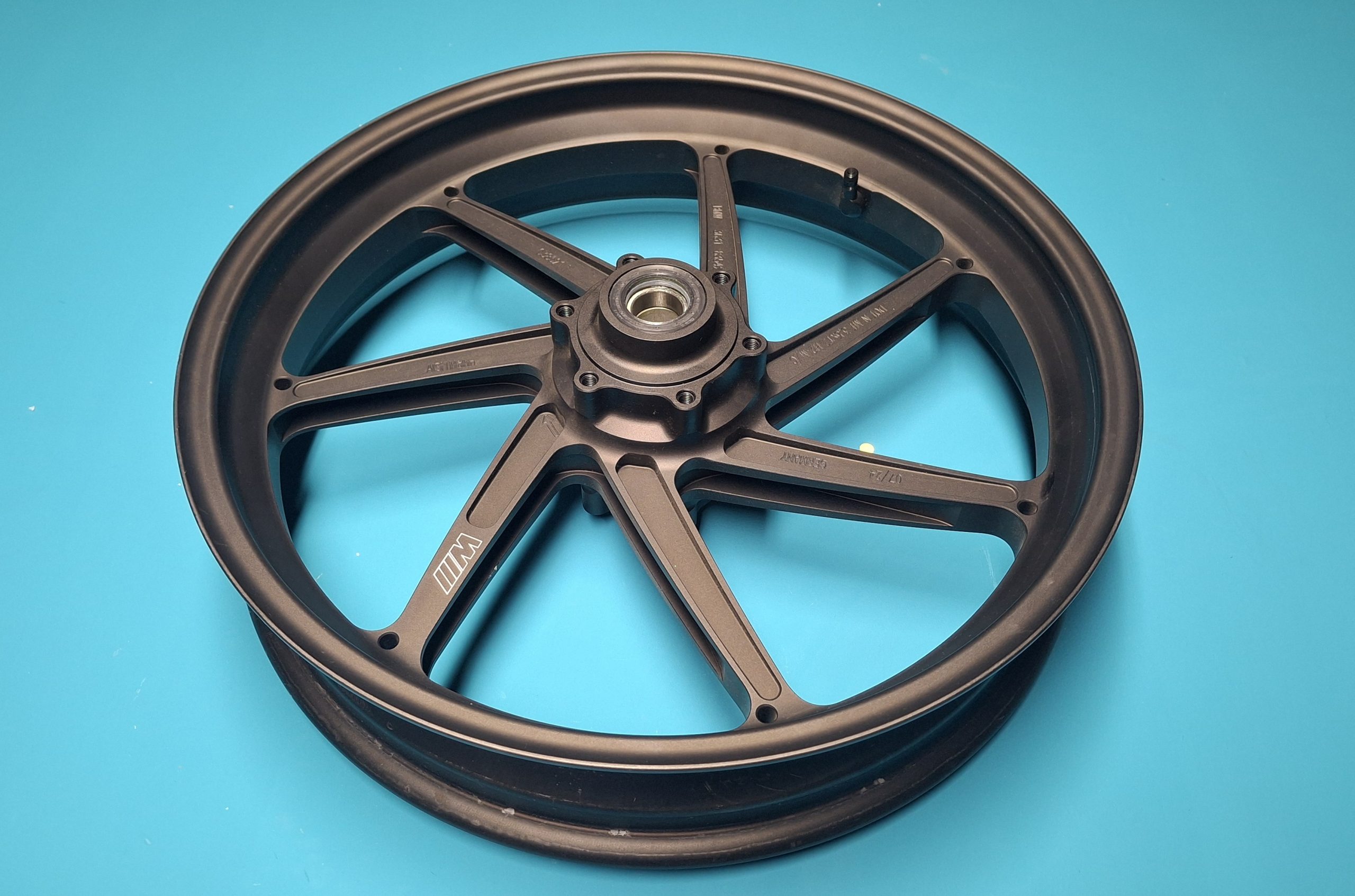 M - Schmiede Felge vorne 2019- 2025 Original 36318389048 – Bild 2