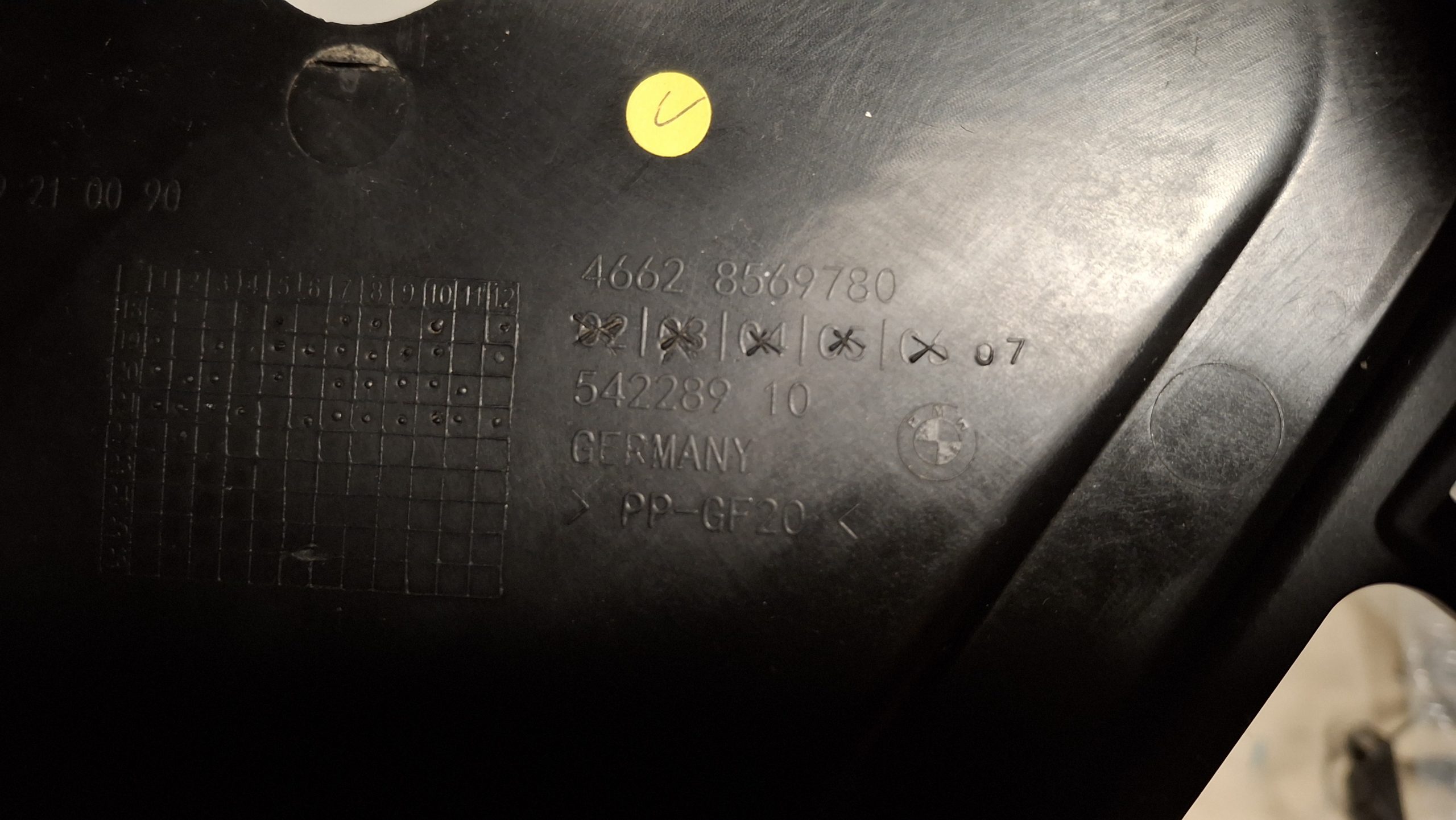 Heckverkleidung unten Heckteil 2019-2022 Original 46628569780 – Bild 5