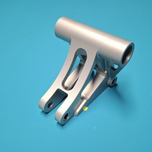 BMW HP4 Race K60 Umlenkhebel Original 33548388117 Neu