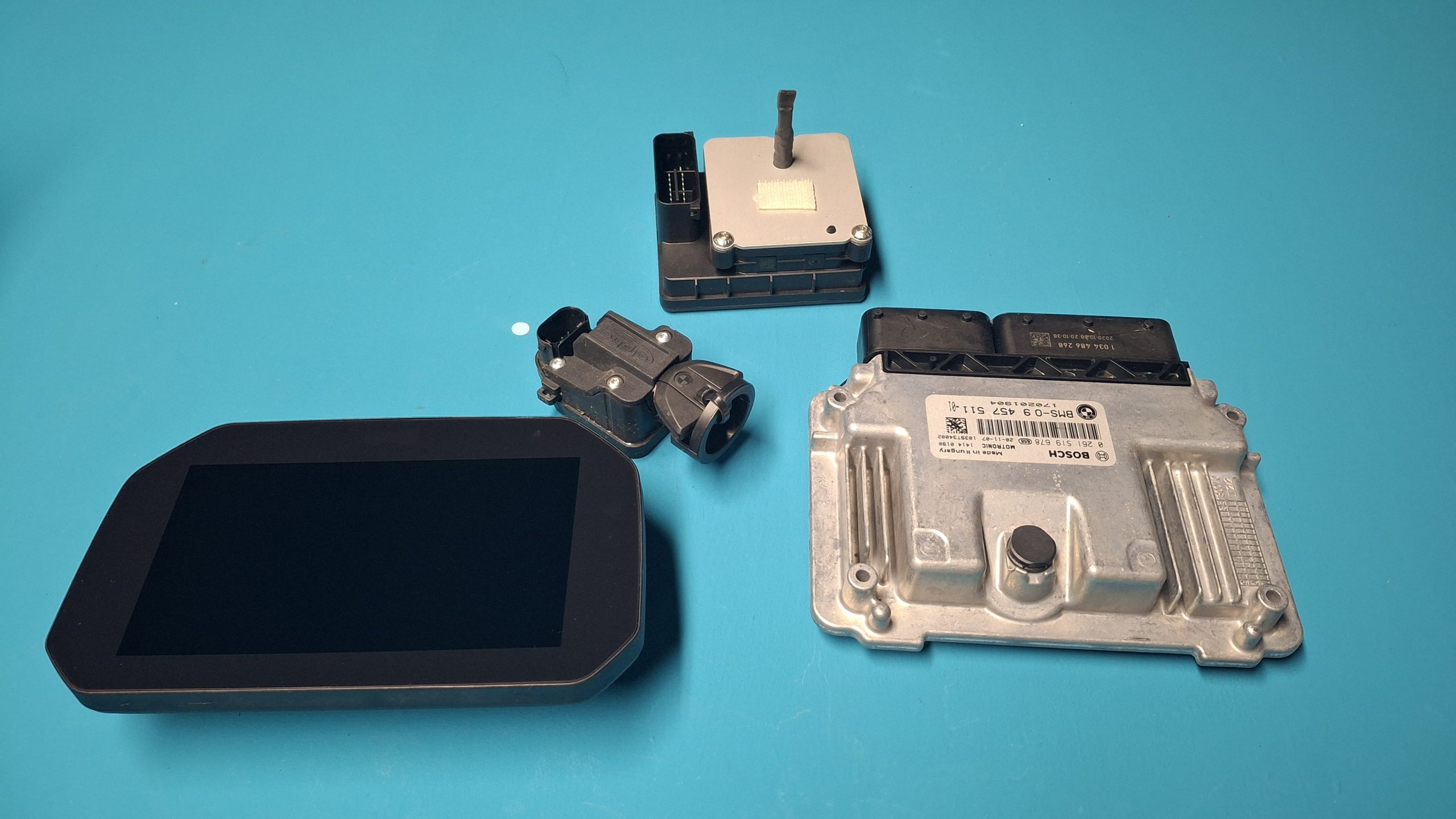 BMW M1000RR K66 Schloßsatz mit RS2E Software,ECU, Tacho