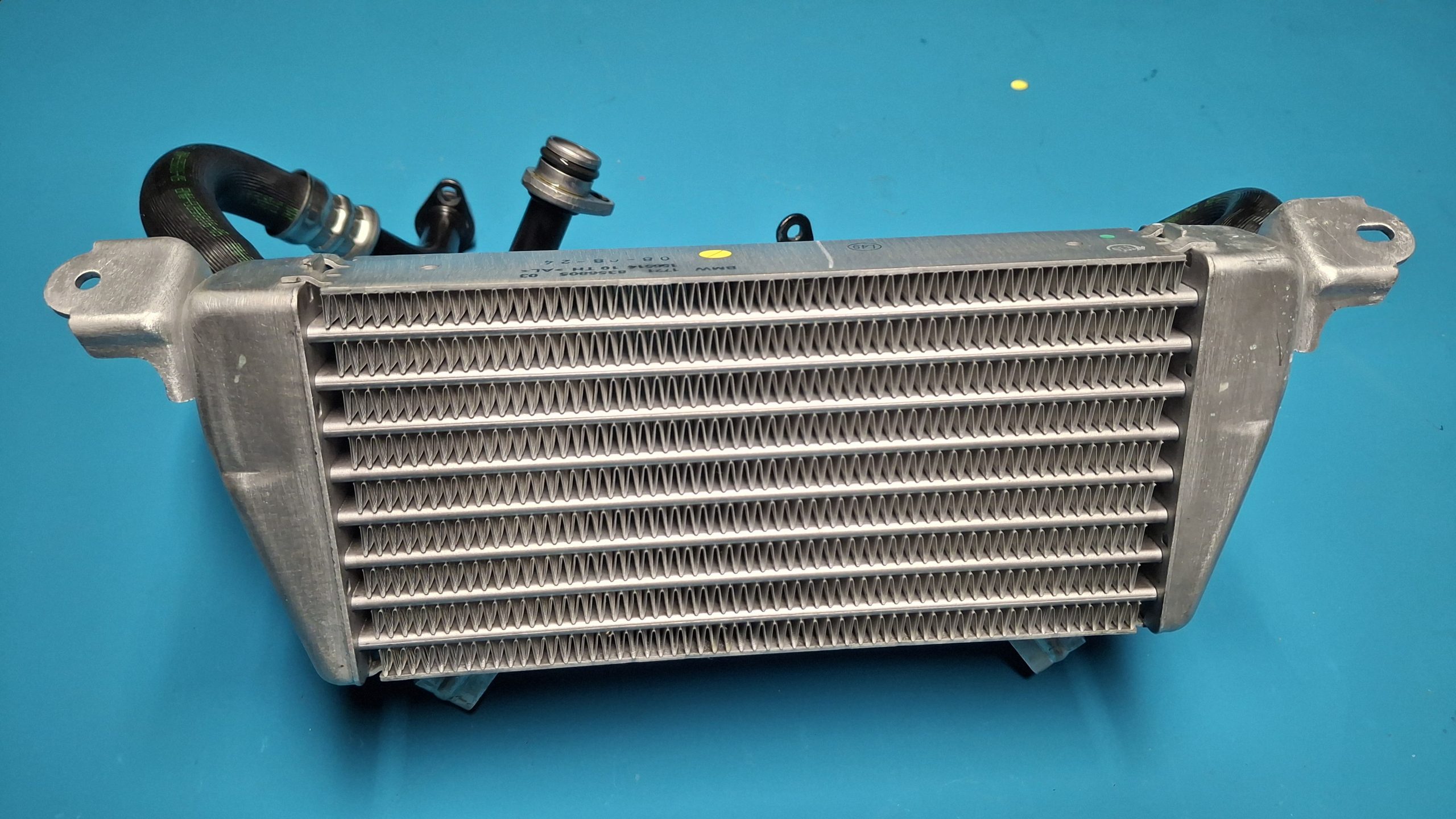 Ölkühler 2019-2025 Original 17218356820 – Bild 2