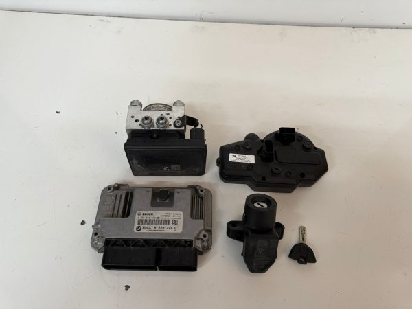 BMW S1000RR 2016 Schloßsatz, Tacho, ECU, Schloss – Bild 2