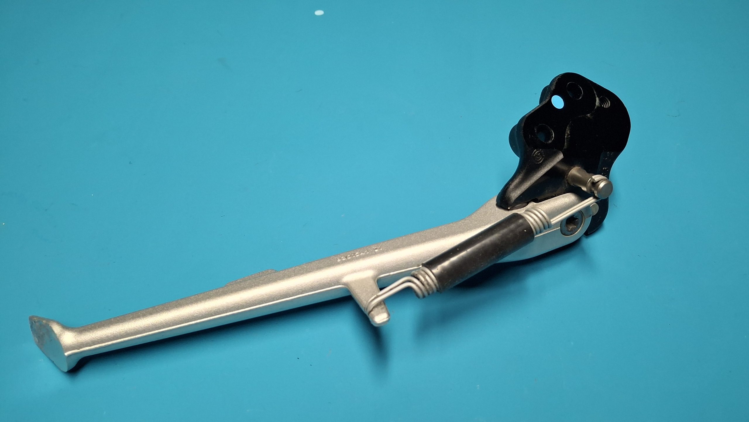 Seitenständer Ständer Seitenstütze 2019-2024 Original 46538361541, 8361536 – Bild 2