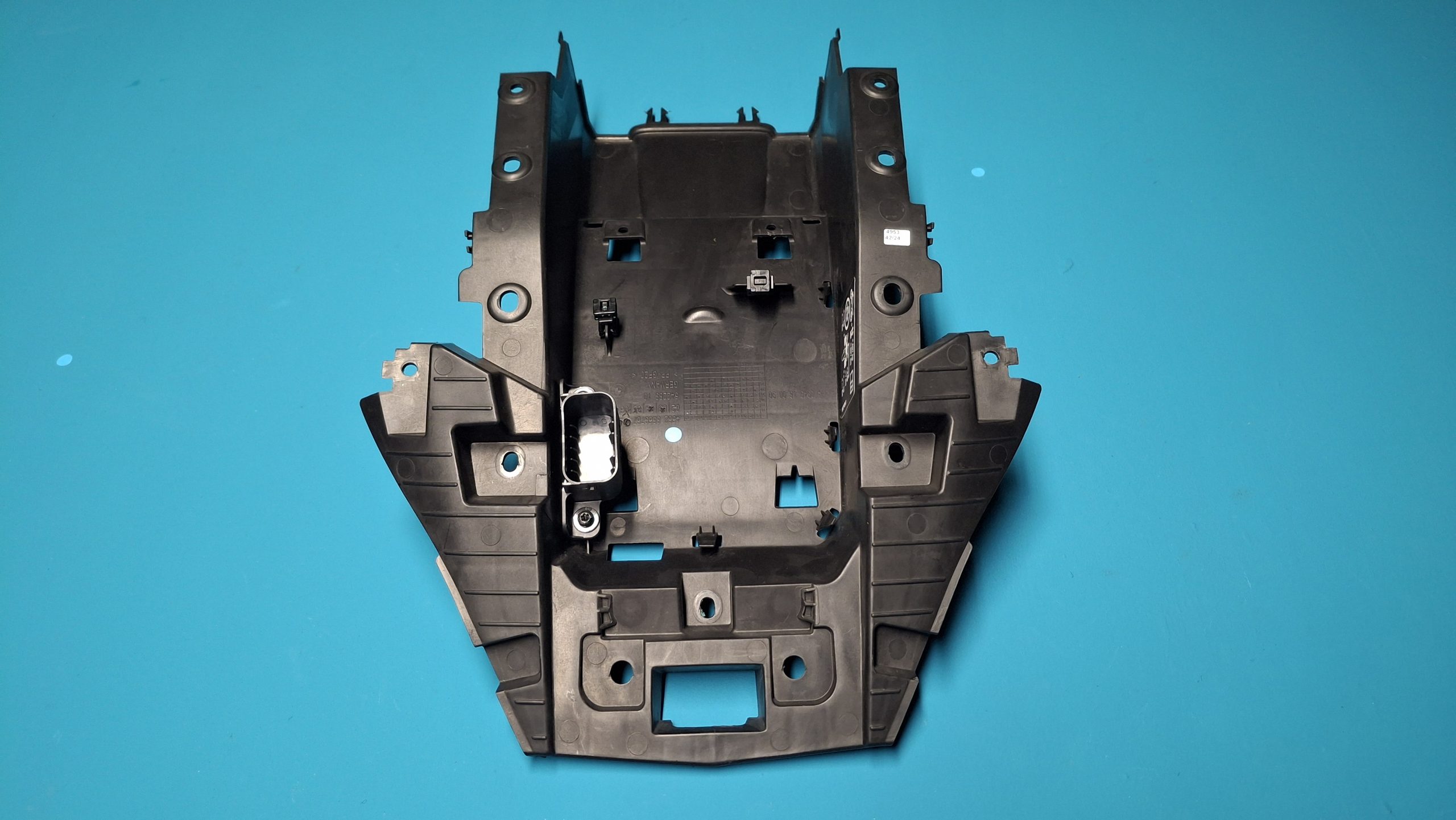 Heckträgerteil hinten Heck Verkleidung unten 2019-2025 Original 46628569767