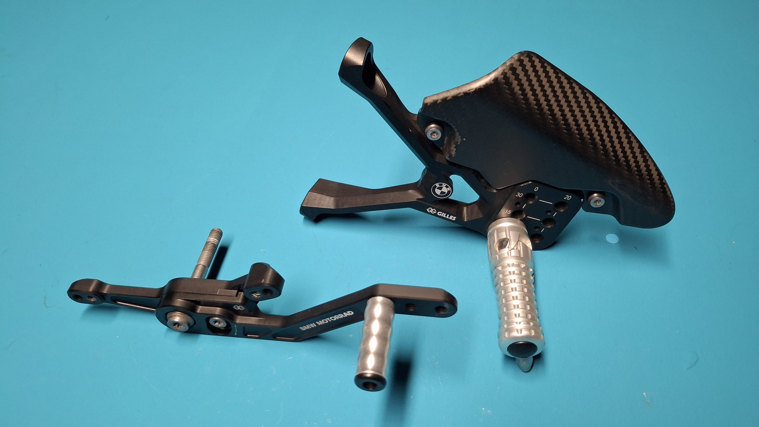 Fußraste links Original 77257108475