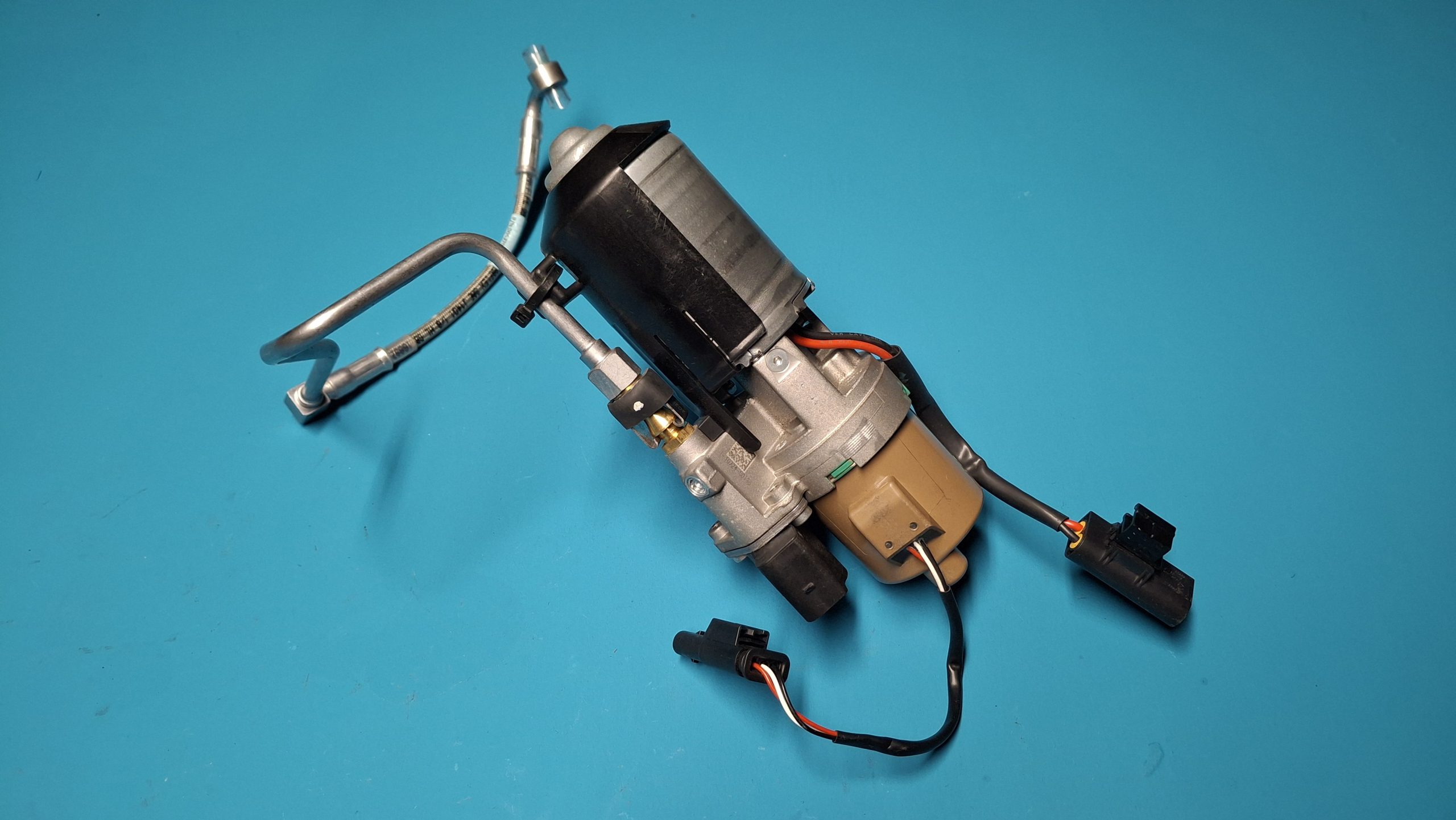 Fahrwerkhydraulikpumpe Original 33548829297 – Bild 2