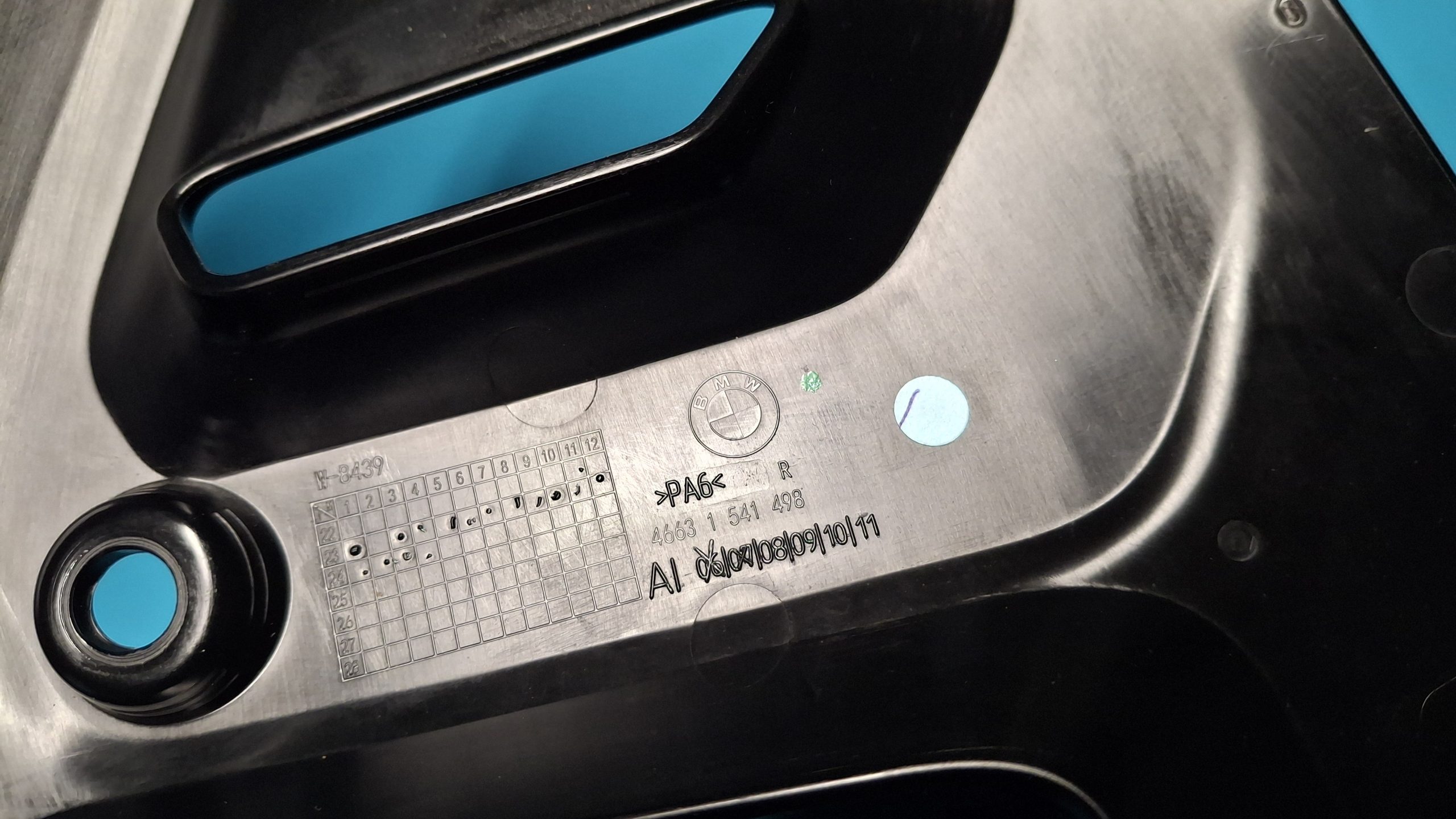 Blende rechts Original 46631541498 – Bild 4