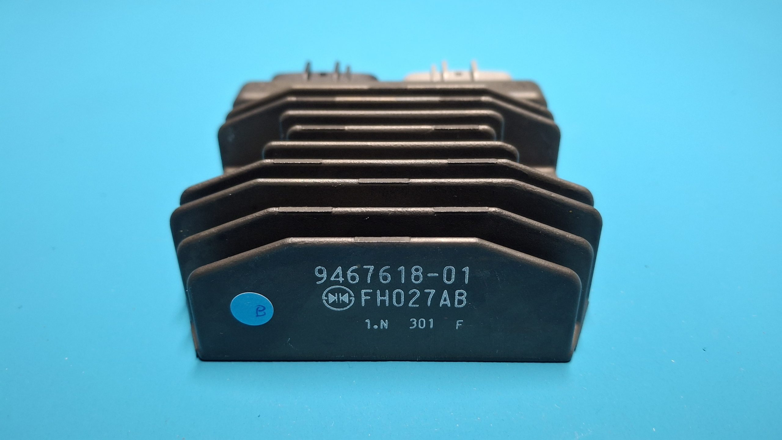 Gleichrichter Spannungswandler Regler Generatorregler Original 12319467618, FH027AB – Bild 4