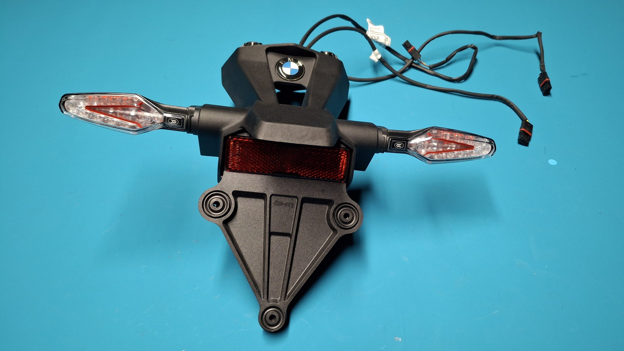 Kennzeichenhalter Kennzeichenträger 2019-2022 Original 46628389030