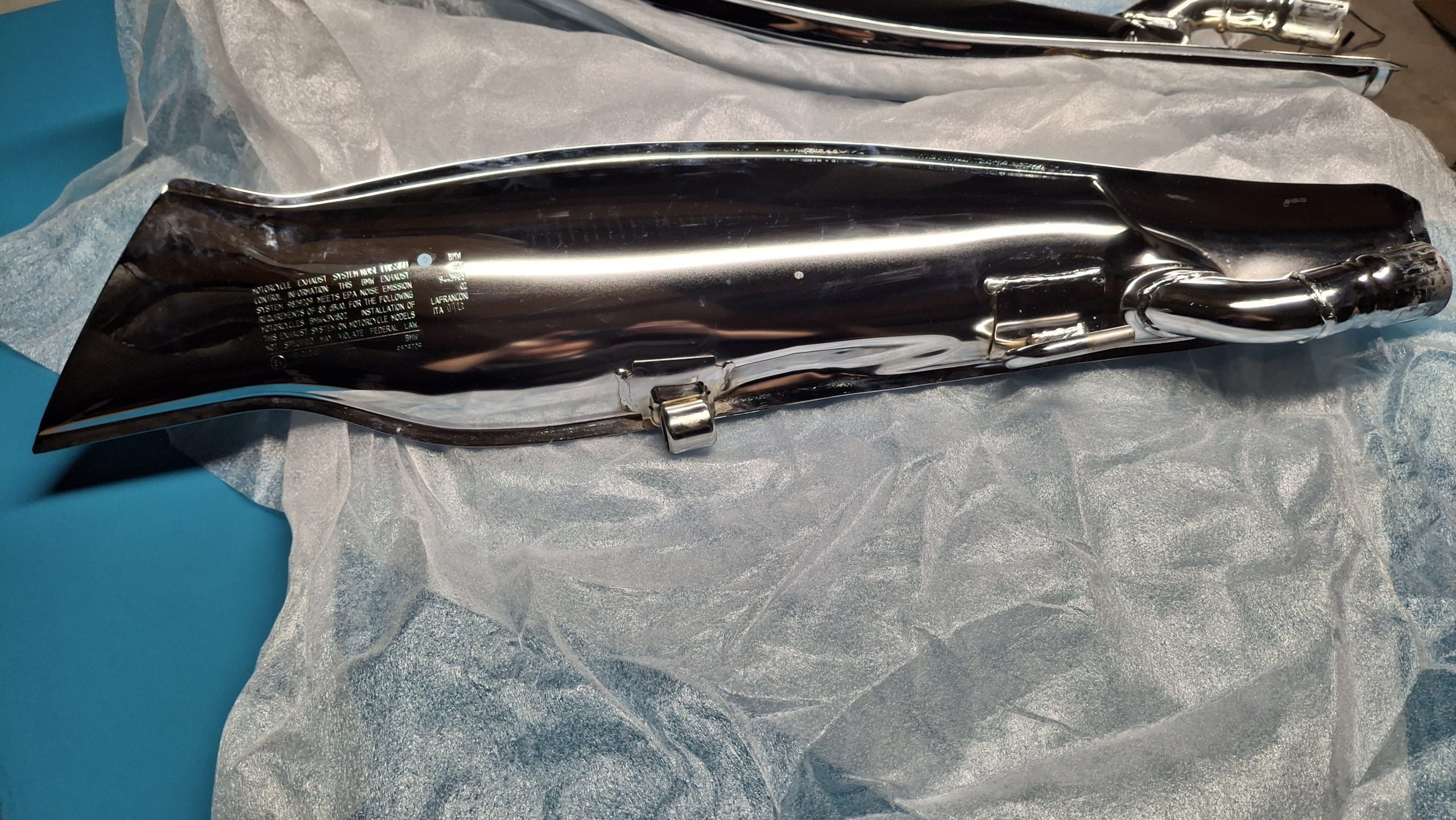 BMW R18 K34 Auspuff Schalldämpfer Chrom Original 18519443983, 18519443984 – Bild 5