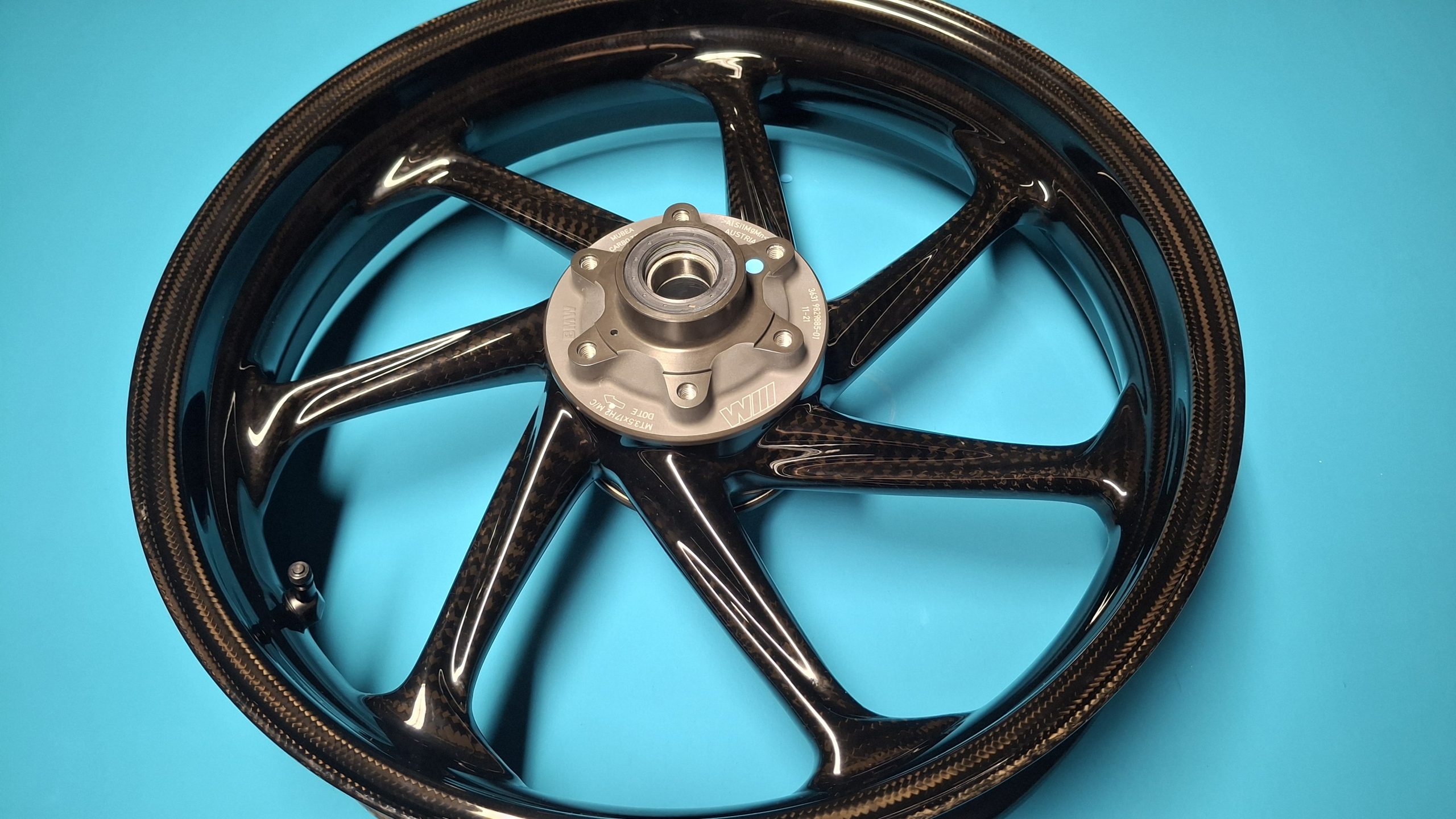 Carbon Felge vorne Vorderrad 2019-2025 Original 36317108158 – Bild 2