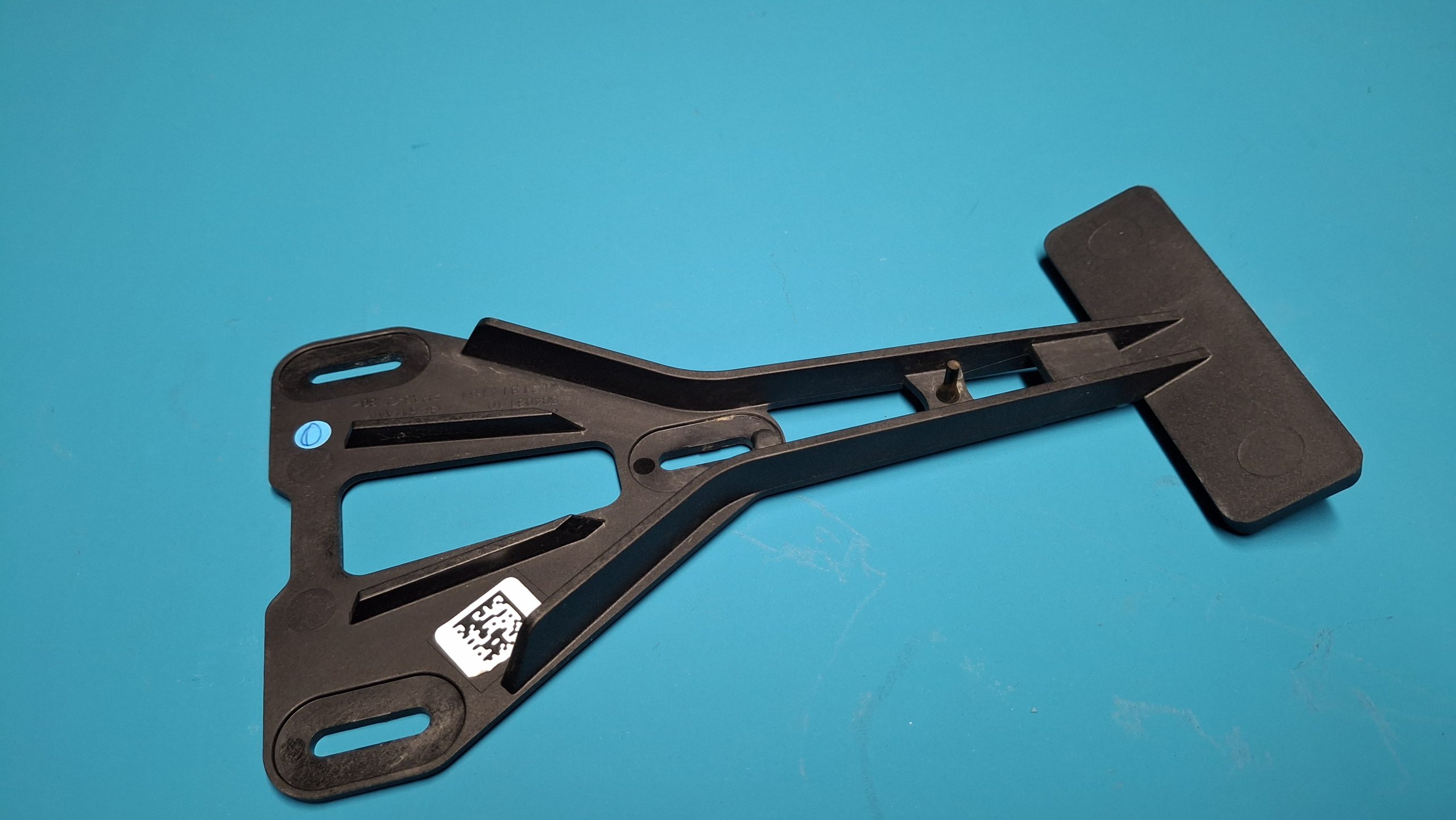 Halter Reflektor Kennzeichenträger Original 63147108165, 63147108412 – Bild 3