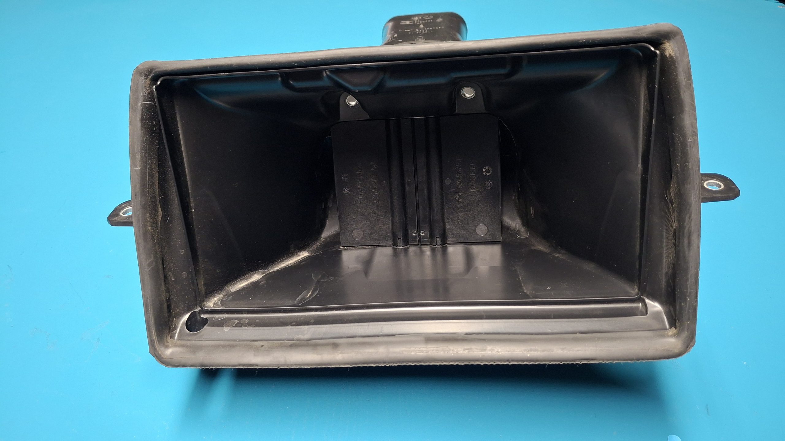 Luftführung Ramair Airbox Original 13718567803, 13718567805 – Bild 3