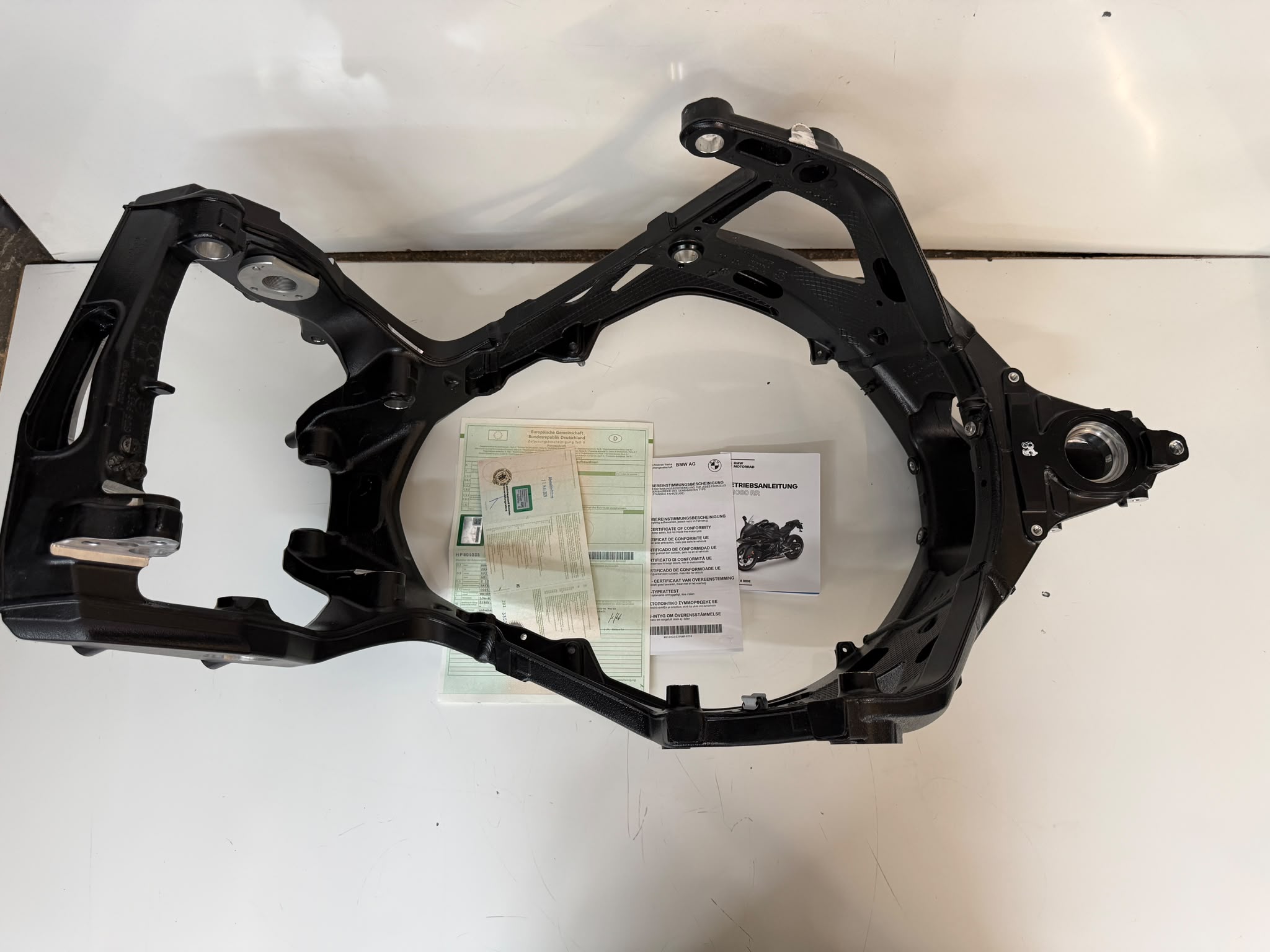 BMW S1000RR K67 Rahmen mit Brief Fahrzeugbrief, Schloßsatz – Bild 6