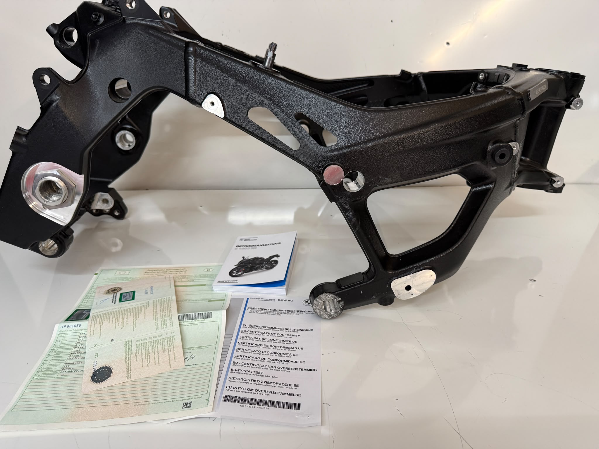 BMW S1000RR K67 Rahmen mit Brief Fahrzeugbrief, Schloßsatz – Bild 7