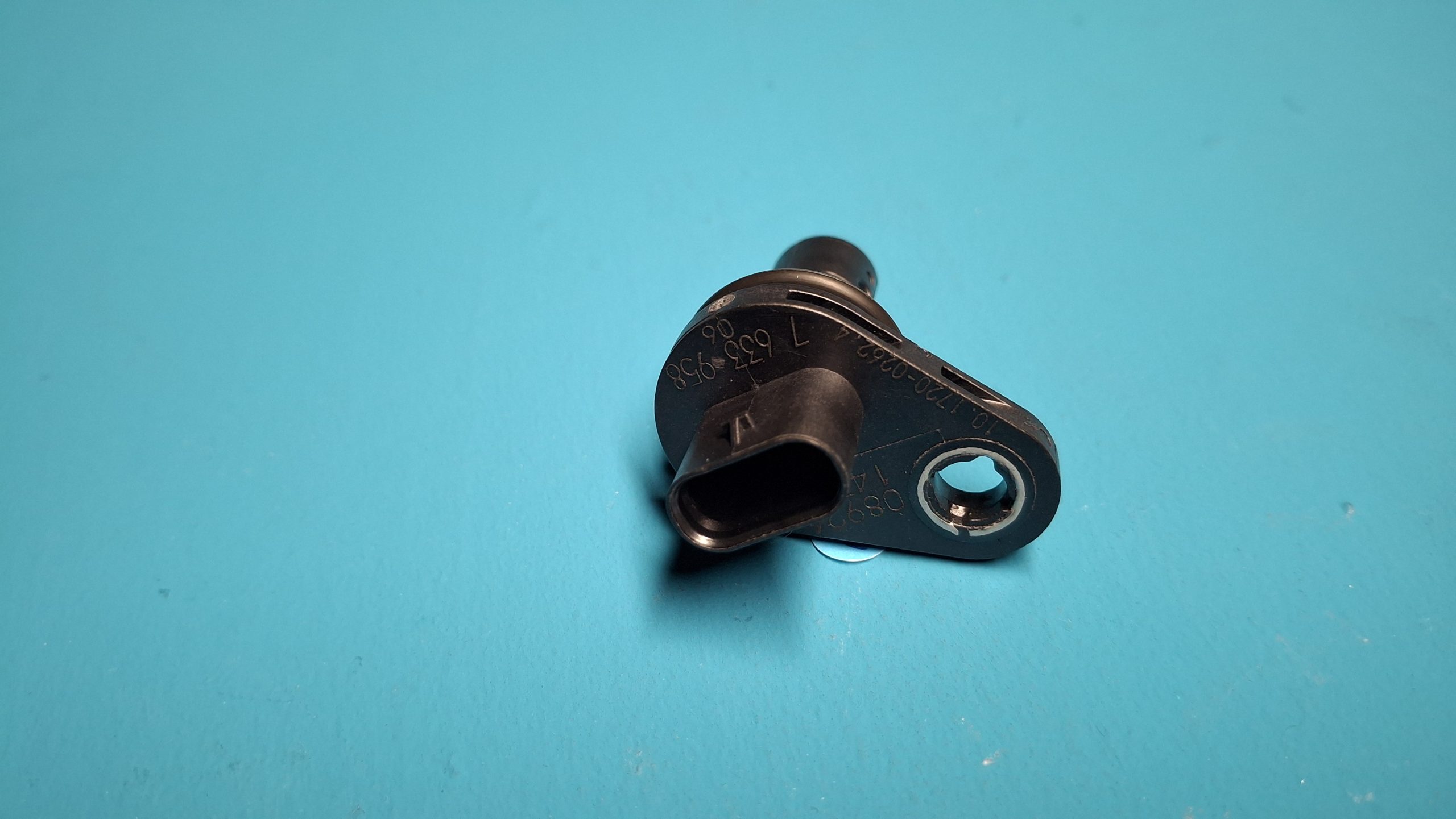 Nockenwellensensor Original 13627633958 Neu – Bild 2
