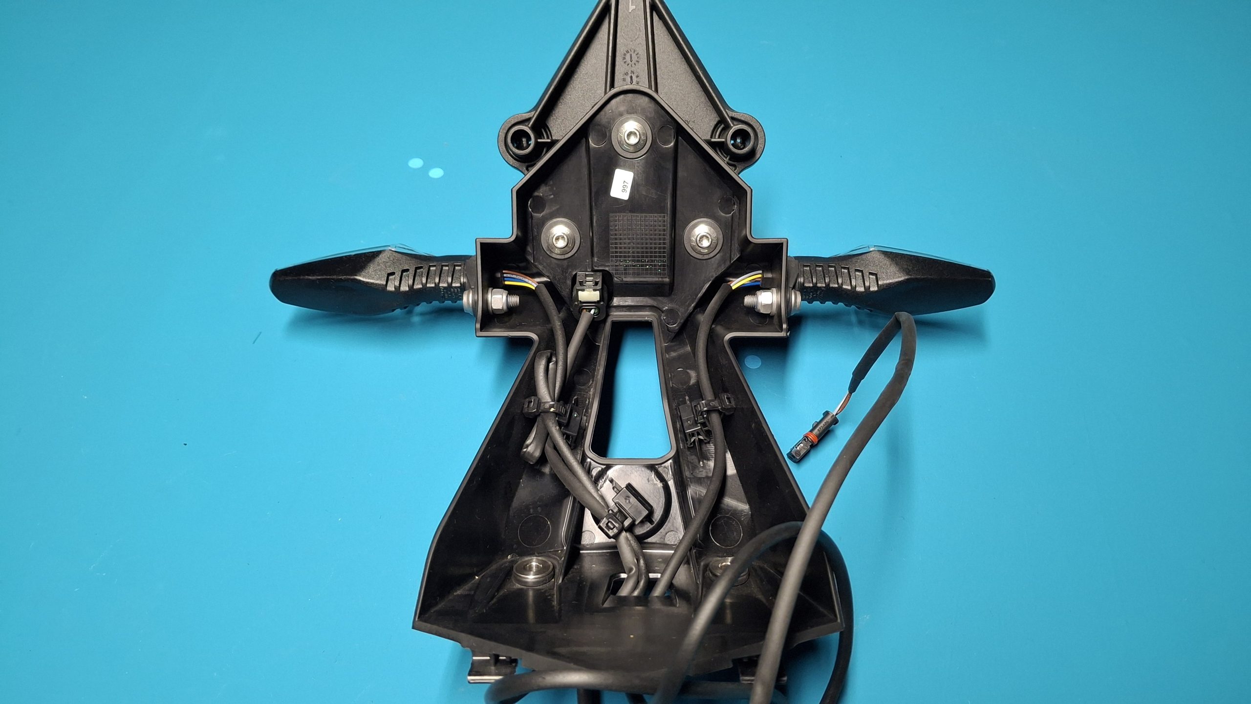 Kennzeichenhalter Kennzeichenträger 2019-2022 Original 46628389030 – Bild 3