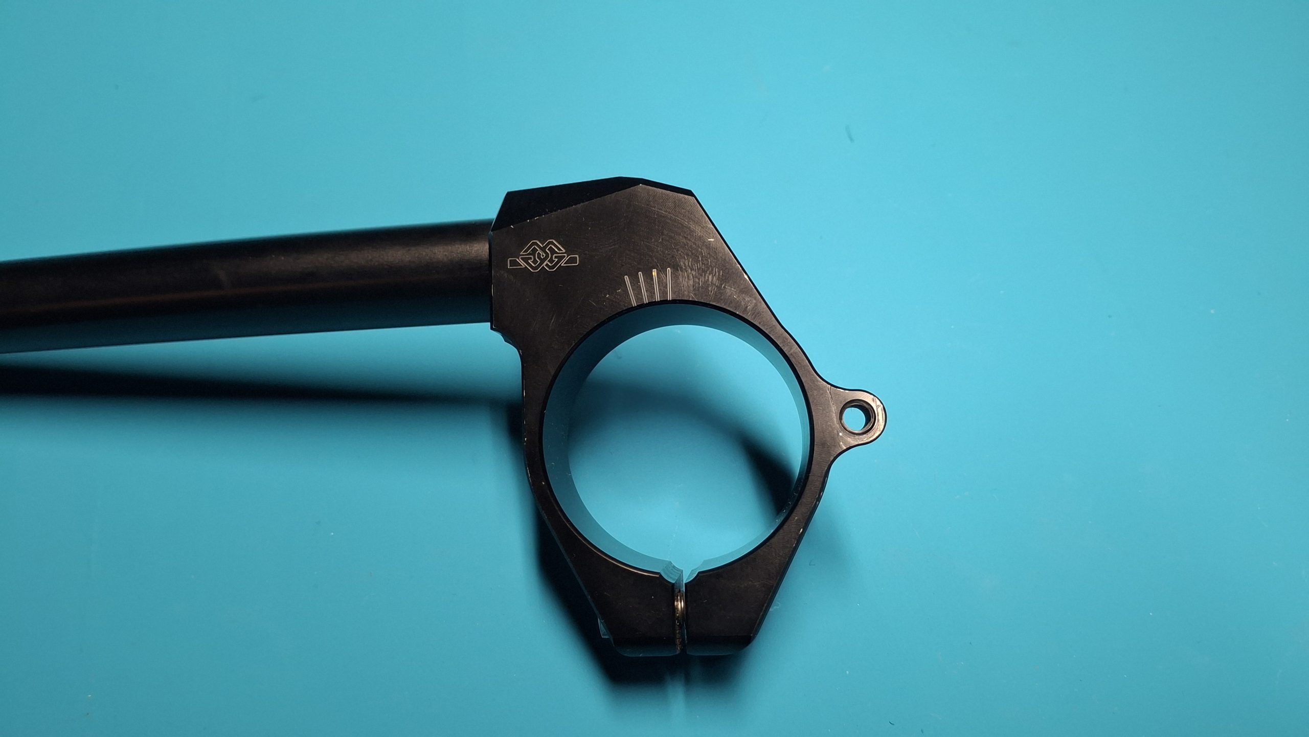 BMW HP4 Race K60 Lenkerstummel links 8388109, 32718387743 Original – Bild 6