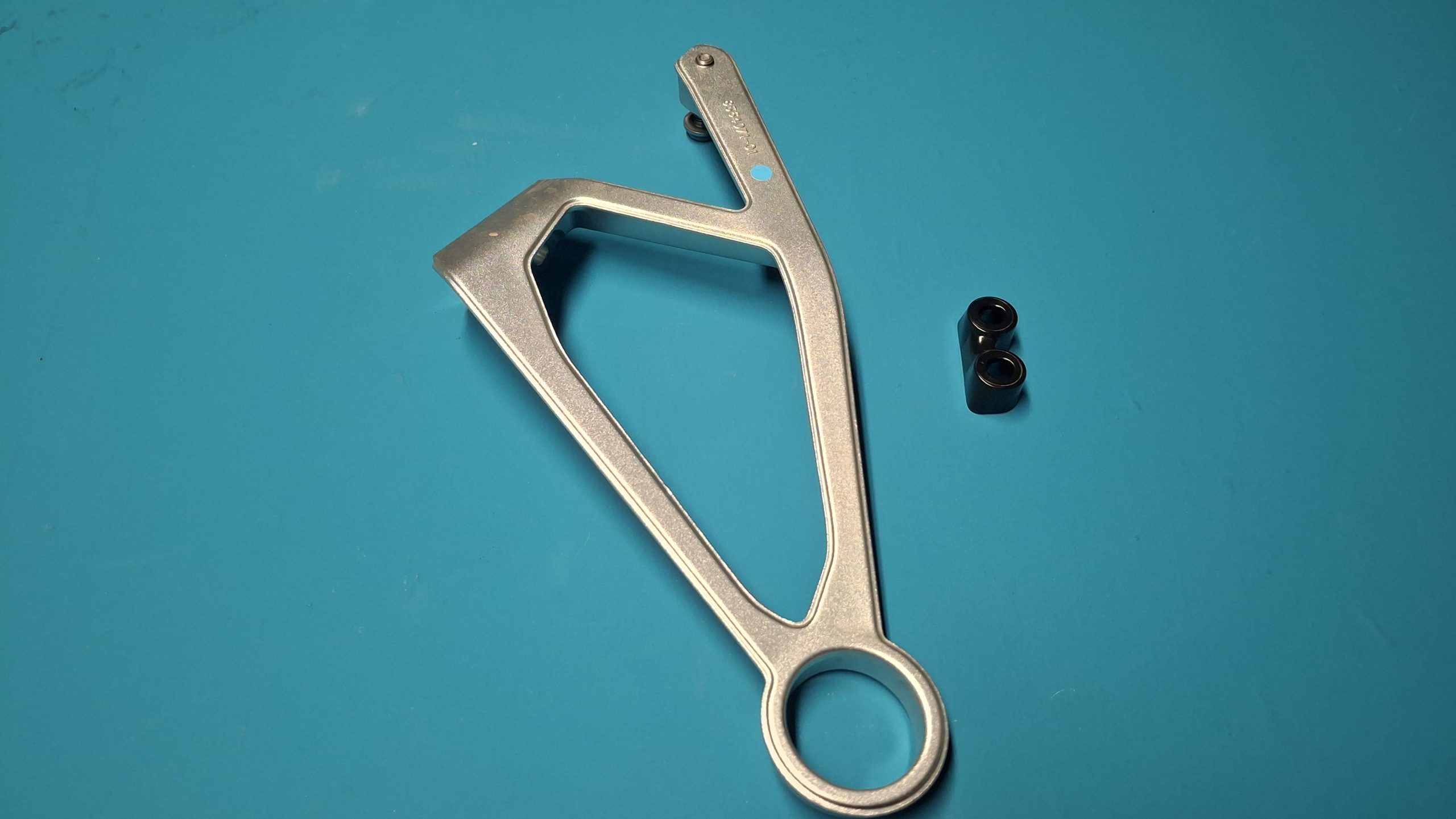 Halter Endschalldämpfer Auspuff Halter Original 18218564071 – Bild 2